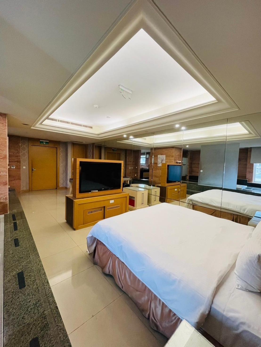 Walker Motel Tajpej Zewnętrze zdjęcie