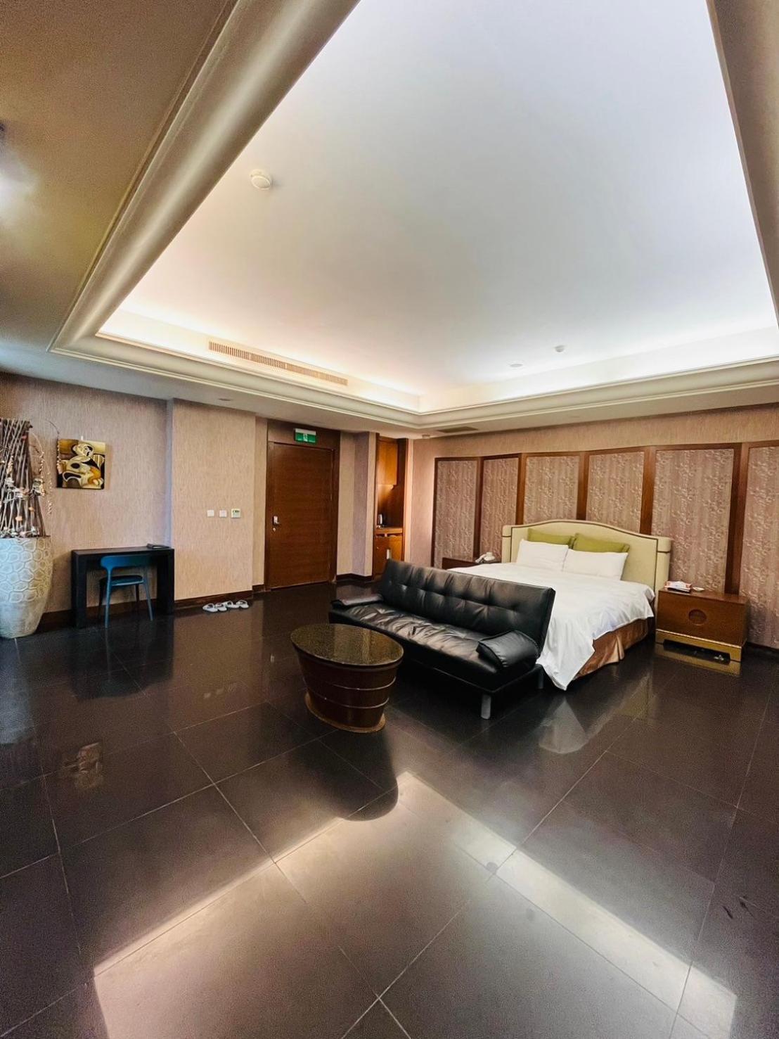 Walker Motel Tajpej Zewnętrze zdjęcie
