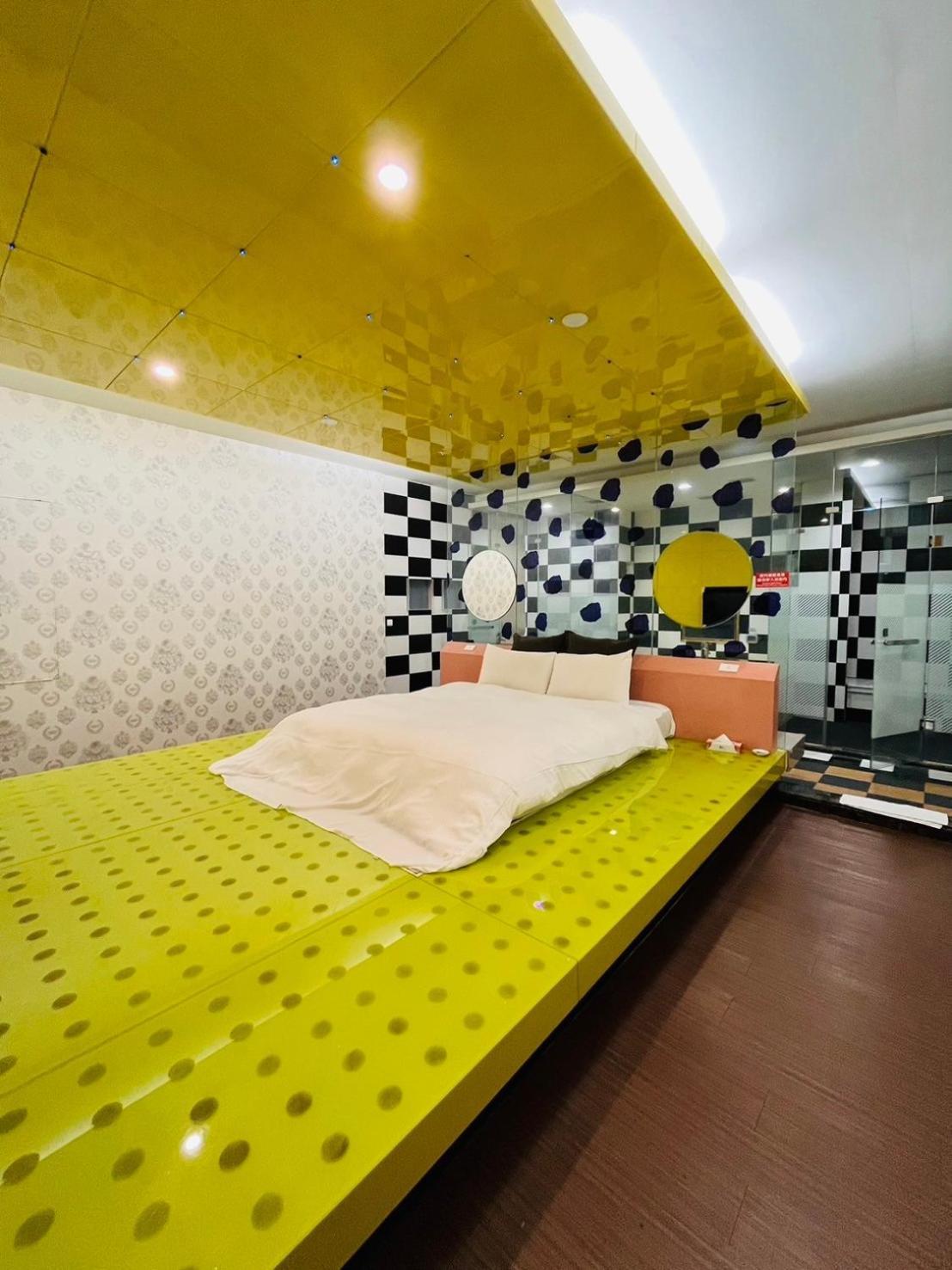 Walker Motel Tajpej Zewnętrze zdjęcie